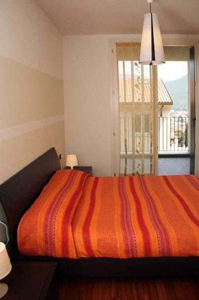 Cozy Lake Como Apartments Валмадрера Екстериор снимка