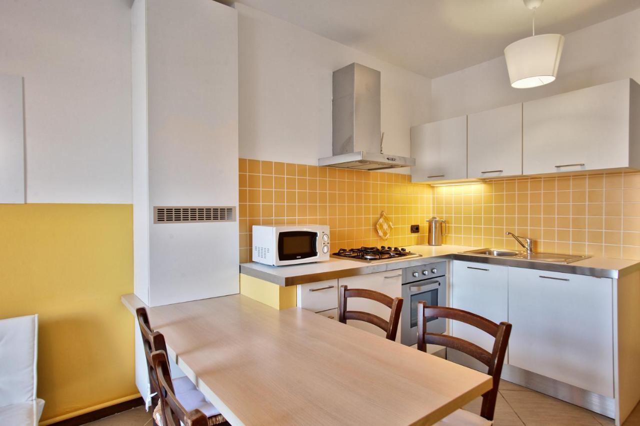 Cozy Lake Como Apartments Валмадрера Екстериор снимка
