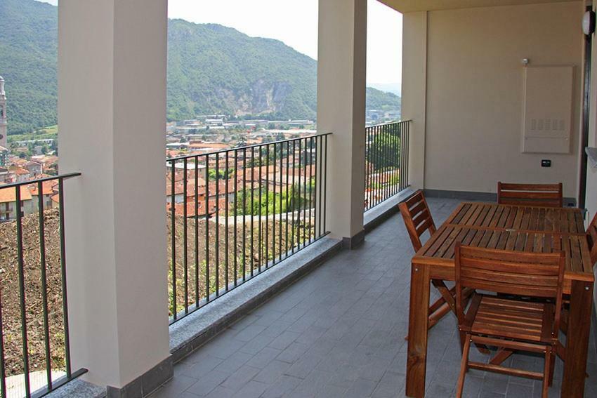 Cozy Lake Como Apartments Валмадрера Екстериор снимка